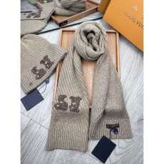 Louis Vuitton Caps Scarfs